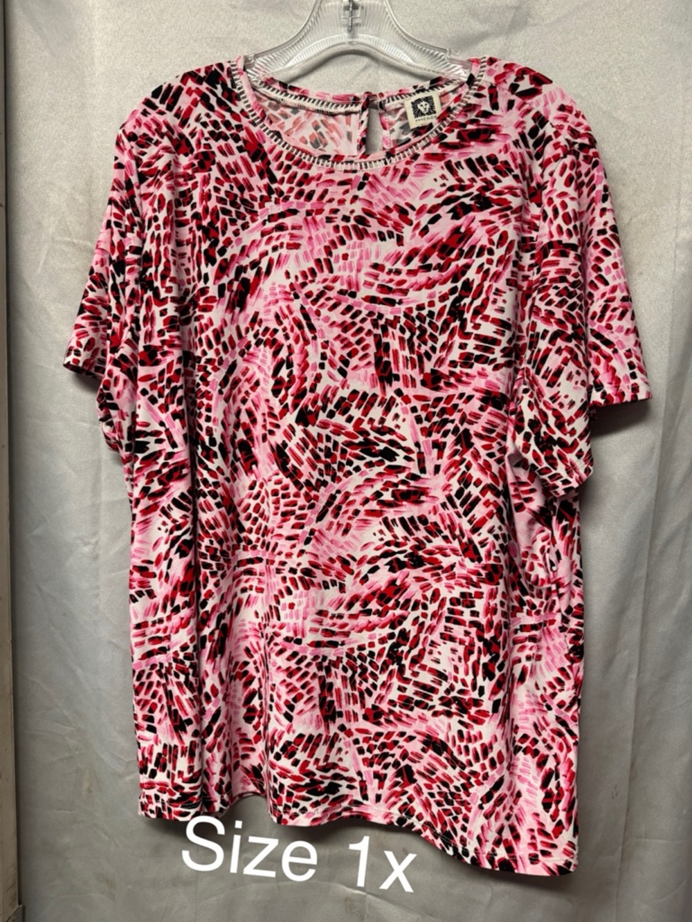 Abstract Pink & Black Women’s Short Sleeve Top - Size 1X